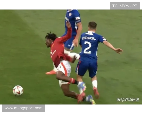 英超裁判尺度调整引热议，奥利弗场均黄牌数下降